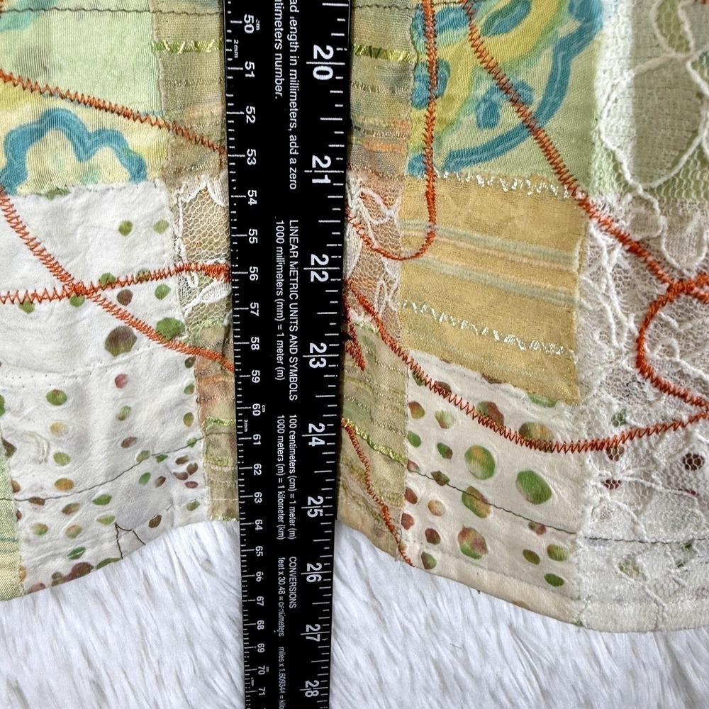 Vintage Yak Magik Embroidered Patchwork Jacket Size L Mixed‎ Media Boho Artsy - Picture 9 of 14